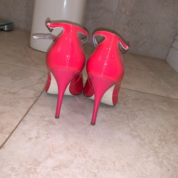 Guess heels - Picture 2 of 5